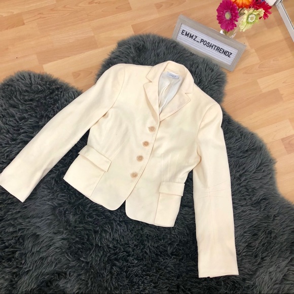 Akris Punto Cream Blazer Size 6 - Picture 1 of 6